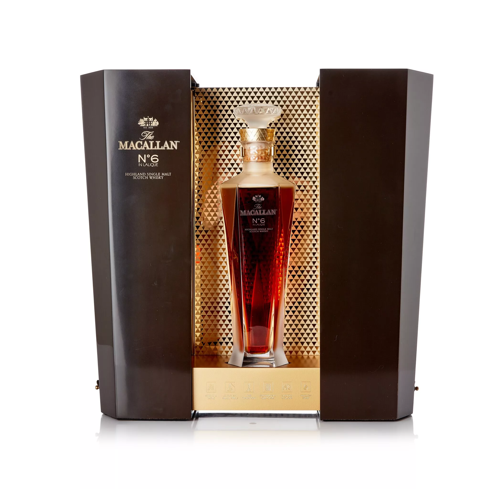 The Macallan N°6 in Lalique